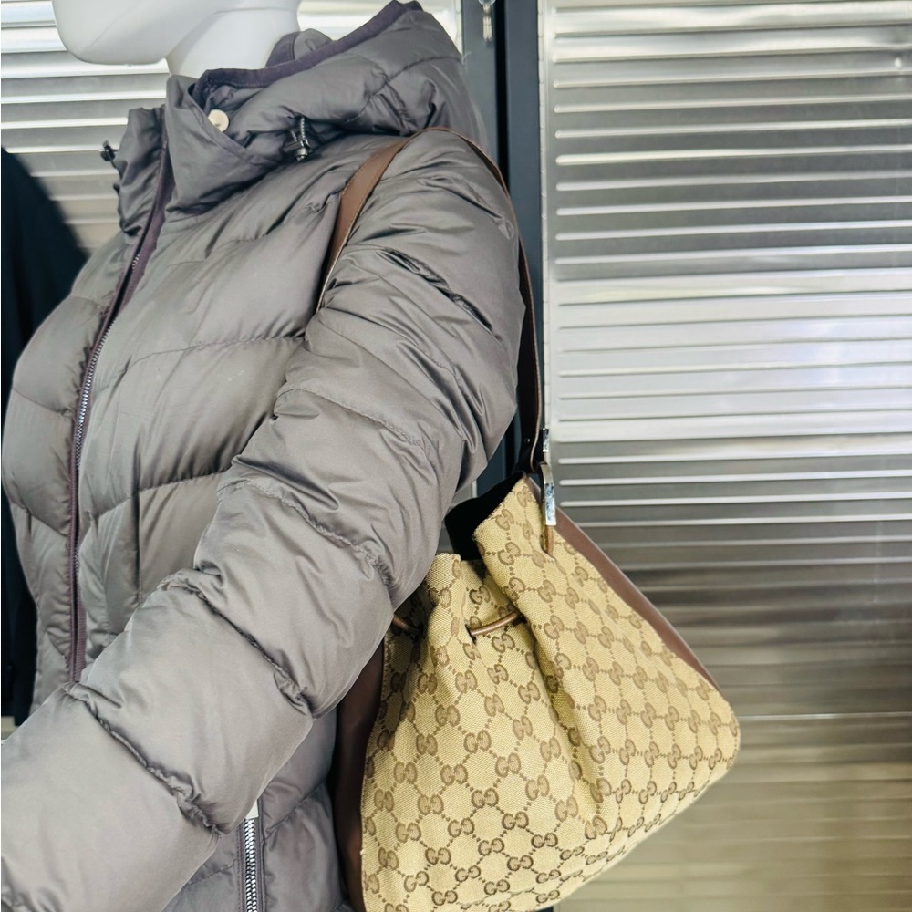 Gucci Vintage Classic GG Monogram Drawstring Shoulder Bag - Picture 15 of 16